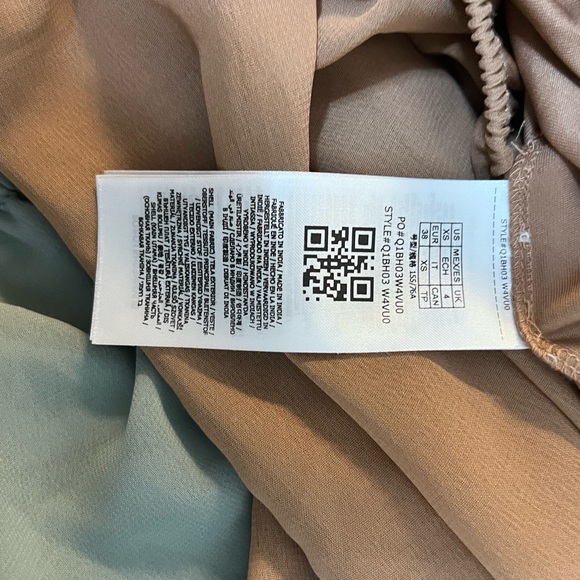 Guess LS Hale Off Shoulder Top Nude Long sleeve Sheer - Picture 5 of 7